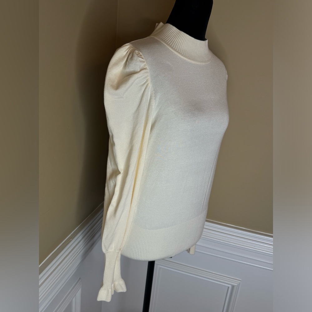 NWT Love Trend New YorK Cream mock neck Sweater with Puff Sleeves - Picture 4 of 8